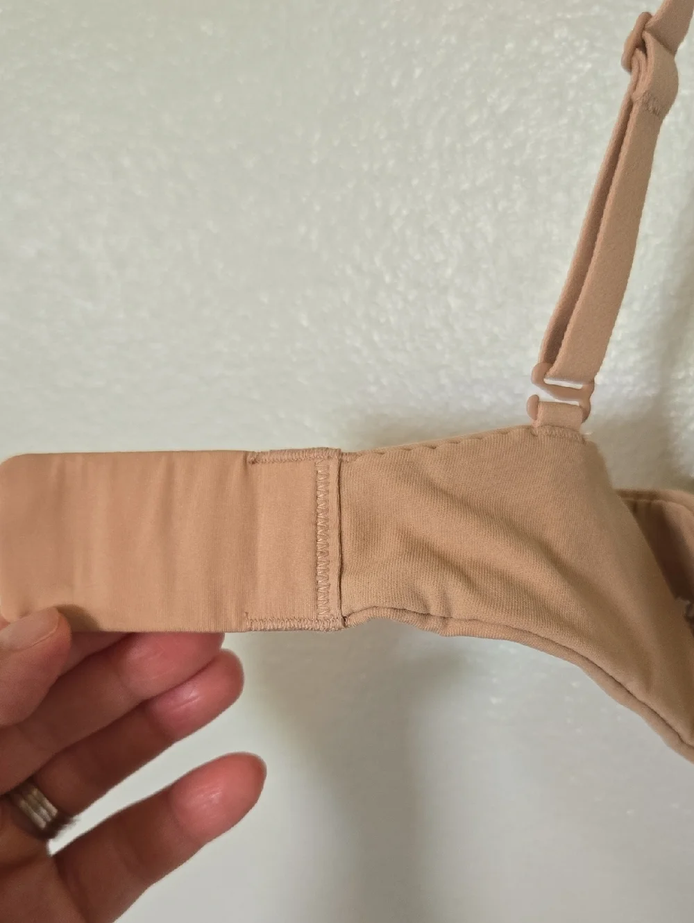 Skims | Nude Padded Underwire Bra Size 32C - Picture 4 of 6